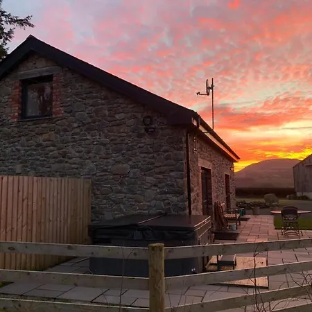 Chic Cottage Near Elan Valley And Builth Wells Llanwrthwl Exterior photo