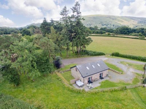 Chic Near Elan Valley And Builth Wells Holiday home *